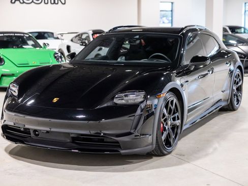 Used 2024 Porsche Taycan 4S image 12