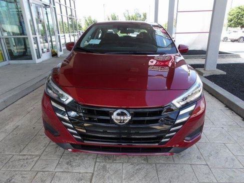 Used 2025 Nissan Versa SV w/ Trunk Package image 2