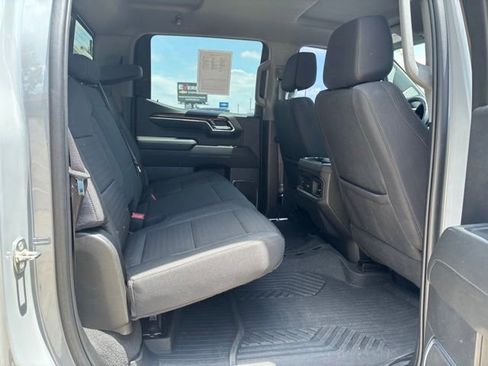 Used 2024 Chevrolet Silverado 1500 RST AWD/4WD image 14