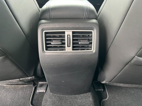 Used 2017 Nissan Maxima SR image 26