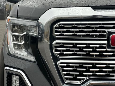 Used 2021 GMC Sierra 1500 Denali w/ Denali Ultimate Package image 47