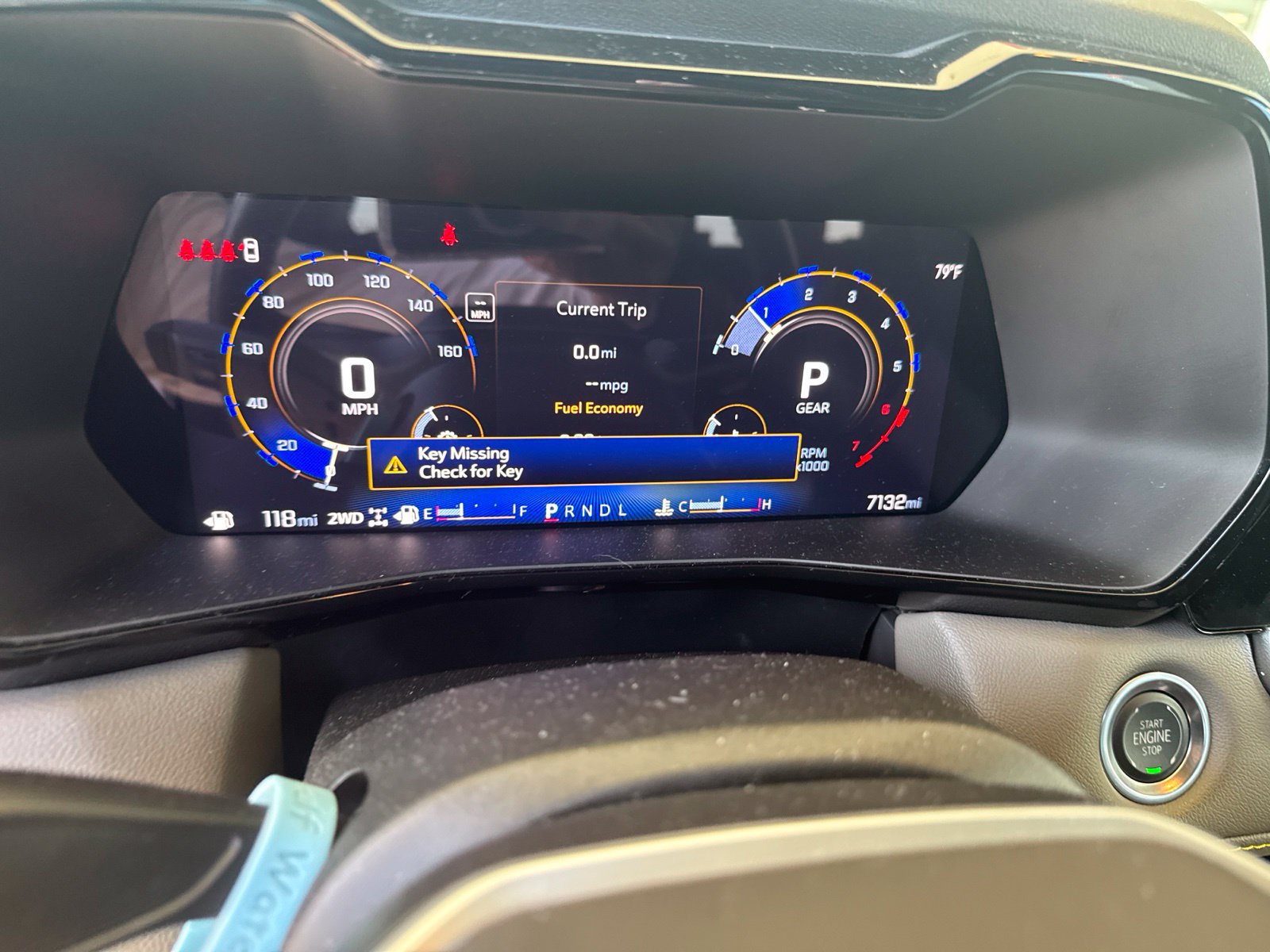 Used 2025 Chevrolet Colorado ZR2 w/ Technology Package AWD/4WD image 10