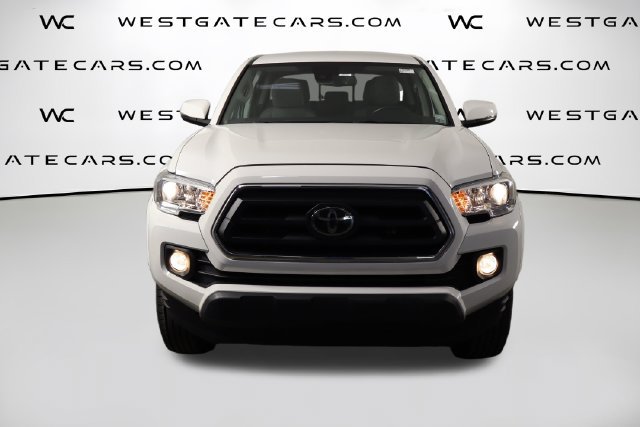Used 2023 Toyota Tacoma SR5 w/ Technology Package RWD image 2