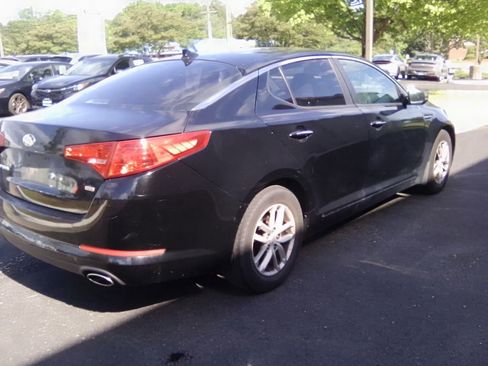 Used 2013 Kia Optima LX image 4