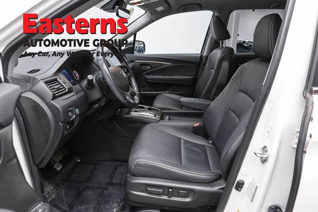 Used 2022 Honda Pilot Special Edition image 16