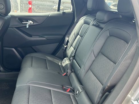 New 2026 Chevrolet Equinox LT AWD/4WD image 14