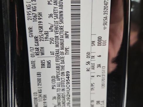 Used 2017 Ford Escape Titanium w/ Equipment Group 301A image 31