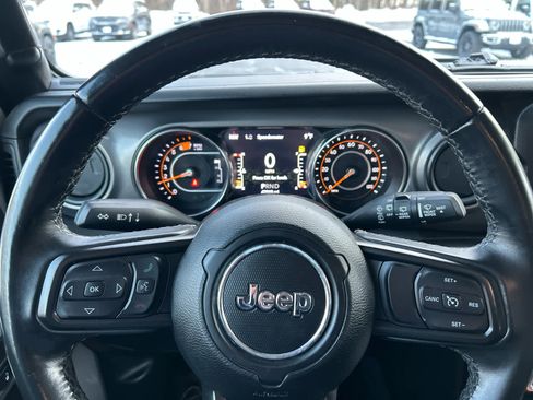 Used 2021 Jeep Wrangler Unlimited Sport image 32
