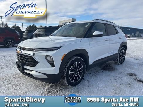 Used 2025 Chevrolet TrailBlazer LT image 7