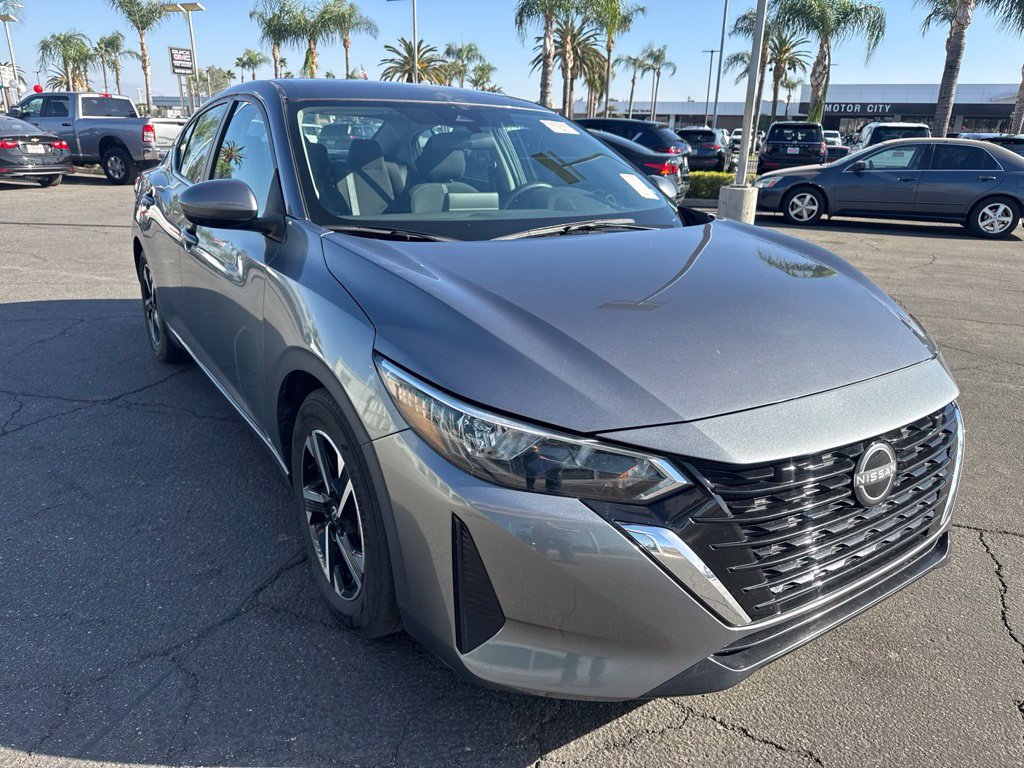 Used 2024 Nissan Sentra SV FWD image 5