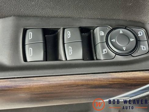 Used 2020 GMC Sierra 1500 SLT AWD/4WD image 23