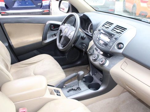 Used 2011 Toyota RAV4 4WD w/ Base L4 Extra Value Pkg image 12