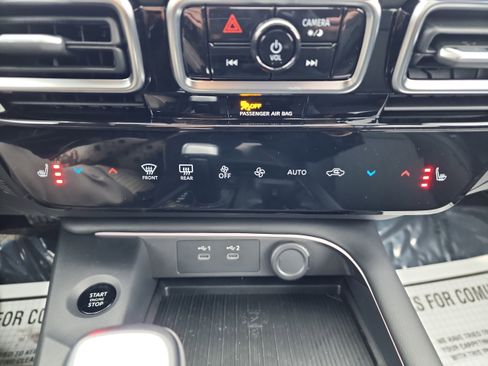 New 2026 Nissan Sentra SR image 16