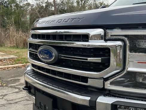 Certified 2022 Ford F250 Lariat w/ Lariat Ultimate Package image 20