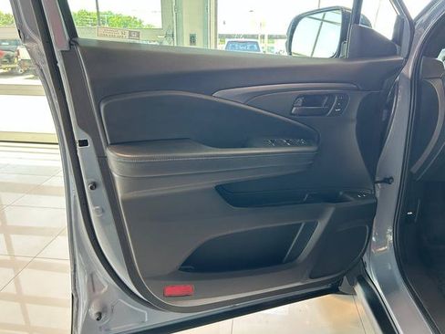 Used 2023 Honda Passport EX-L image 14