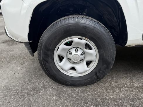 Used 2023 Toyota Tacoma SR image 12