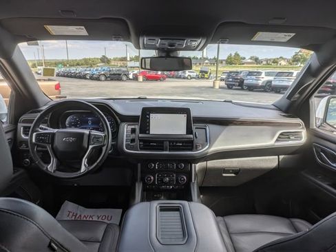 Used 2022 Chevrolet Tahoe Z71 w/ Luxury Package image 13