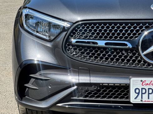 Used 2024 Mercedes-Benz GLC 300 4MATIC image 49