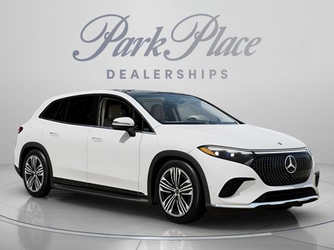 Certified 2023 Mercedes-Benz EQS 450+ SUV image 32