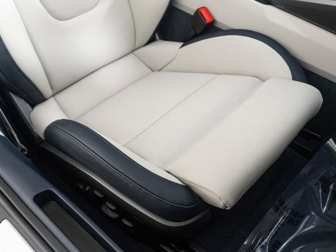 Used 2025 Porsche 911 Carrera S image 45