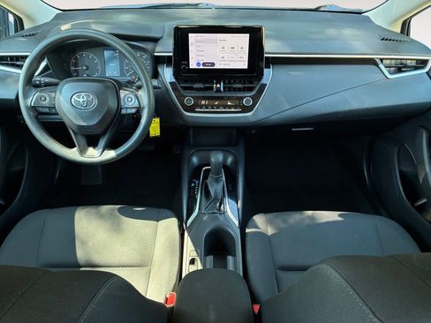 Used 2024 Toyota Corolla LE FWD image 10