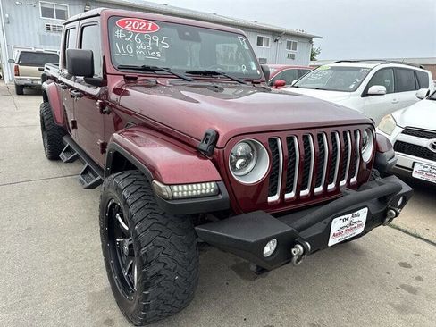 Used 2021 Jeep Gladiator Overland w/ Popular Equipment Package AWD/4WD image 11