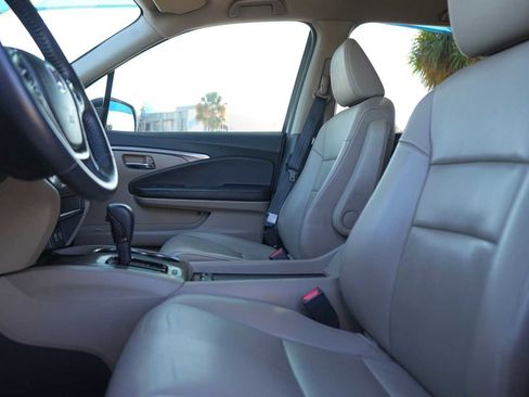 Used 2016 Honda Pilot EX-L image 11