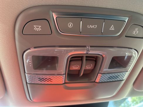 Used 2020 Kia Telluride SX w/ Towing Package FWD image 25