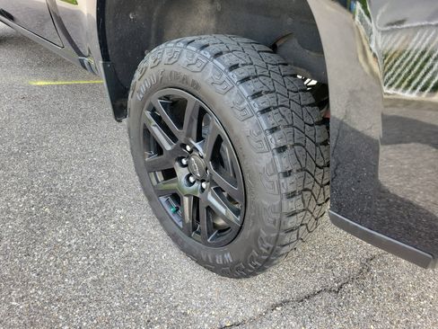 Used 2022 Chevrolet Silverado 1500 LT Trail Boss w/ Safety Package image 26