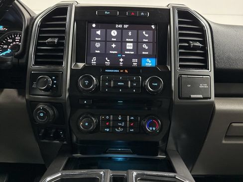 Used 2018 Ford F150 XLT w/ Equipment Group 302A Luxury AWD/4WD image 24