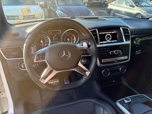 Used 2014 Mercedes-Benz ML 63 AMG 4MATIC image 7