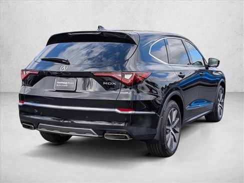 Used 2026 Acura MDX w/ Technology Package FWD image 2