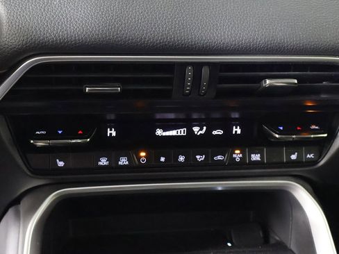 Used 2024 MAZDA CX-90 3.3 Turbo w/ Preferred Plus image 44