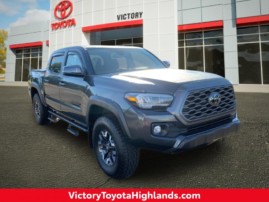 Used 2023 Toyota Tacoma TRD Off-Road AWD/4WD image 1