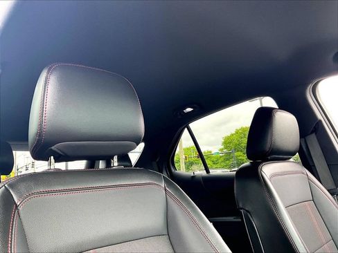 Used 2022 Chevrolet Equinox RS w/ Infotainment Package AWD/4WD image 23