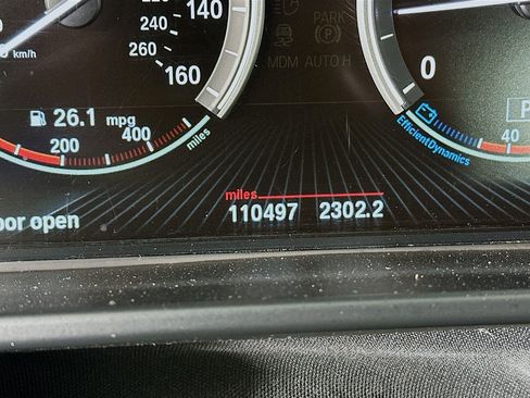 Used 2017 BMW X5 xDrive35d image 19