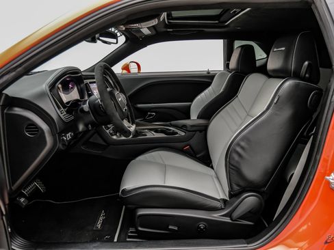 Used 2022 Dodge Challenger SRT Hellcat image 49