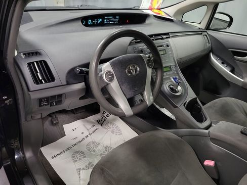 Used 2011 Toyota Prius Two image 13