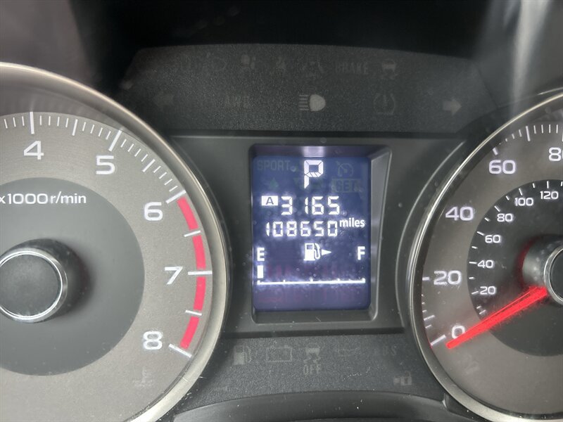 Used 2015 Subaru Forester 2.5i Limited AWD/4WD image 16