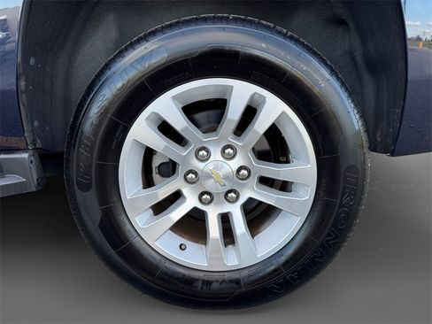Used 2018 Chevrolet Tahoe LS image 11
