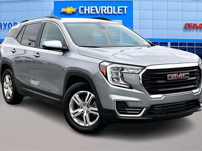 Used 2024 GMC Terrain SLE w/ Driver Convenience Package