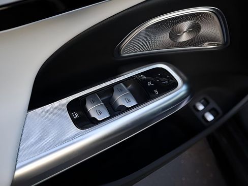 New 2026 Mercedes-Benz E 53 AMG e 4MATIC Sedan image 28