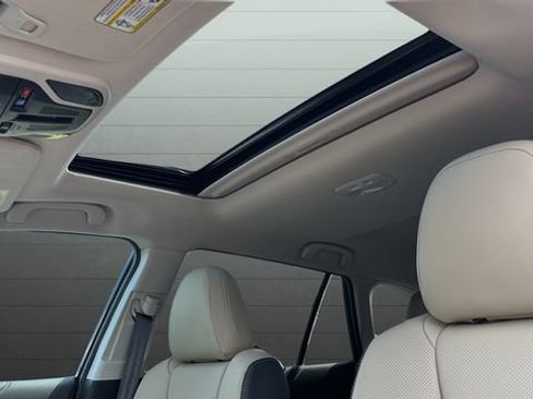 Used 2025 Subaru Outback Limited AWD/4WD image 24