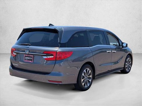 Used 2024 Honda Odyssey EX-L image 5