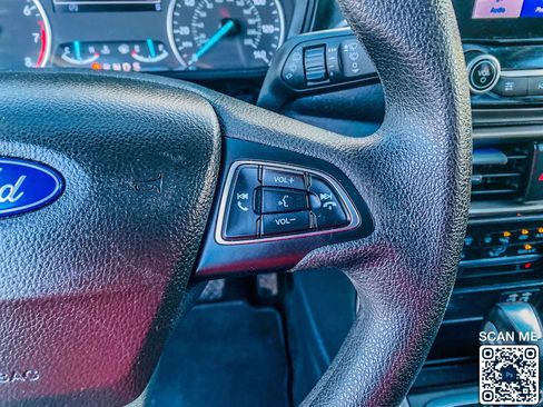 Used 2021 Ford EcoSport SE w/ SE Convenience Package image 21