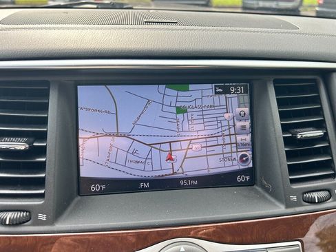 Used 2018 INFINITI QX80 4WD w/ Driver Assistance Package image 14