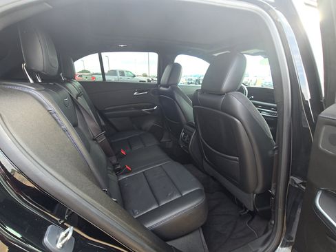 Used 2024 Cadillac XT4 Sport image 16