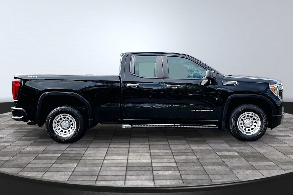 Used 2019 GMC Sierra 1500 4x4 Double Cab w/ Trailering Package image 8
