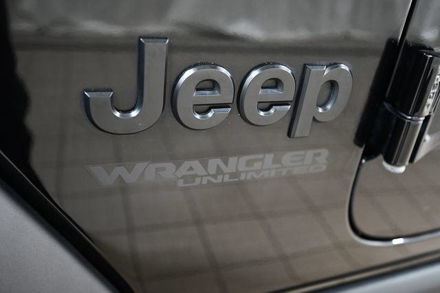 Used 2021 Jeep Wrangler Unlimited Sport AWD/4WD image 19