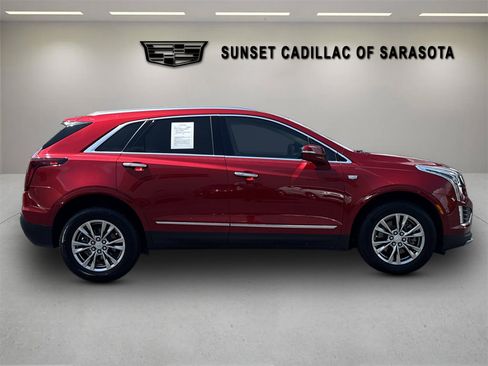 Used 2021 Cadillac XT5 Premium Luxury w/ LPO, Floor Liner Package FWD image 3